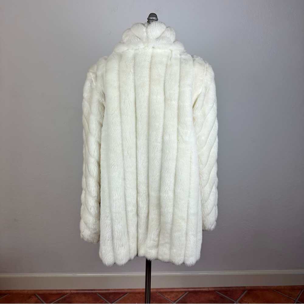 Vintage Monterey Faux Fur Coat - Picture 7 of 10